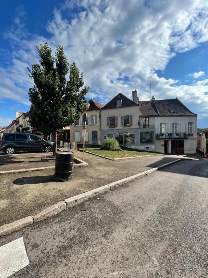 Appartement Moderne Centre Ville, 5 Personnes, 65 M2 Semur-en-Auxois Kültér fotó