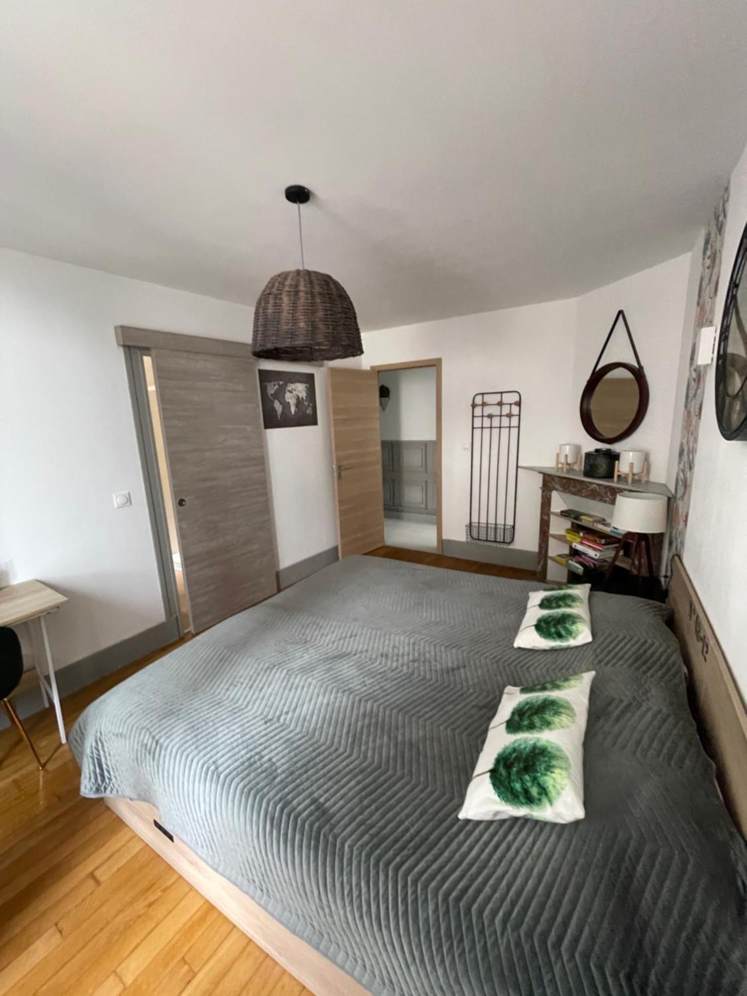 Appartement Moderne Centre Ville, 5 Personnes, 65 M2 Semur-en-Auxois Kültér fotó